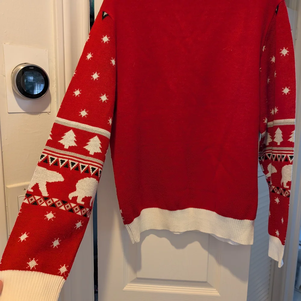 Coca Cola Red and White Crewneck Sweater with Polar Bear Design - Picture 7 of 8